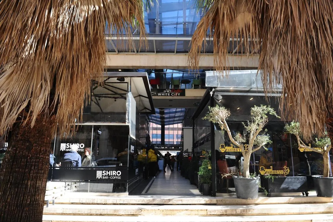 Center Tirana Apartment Албания