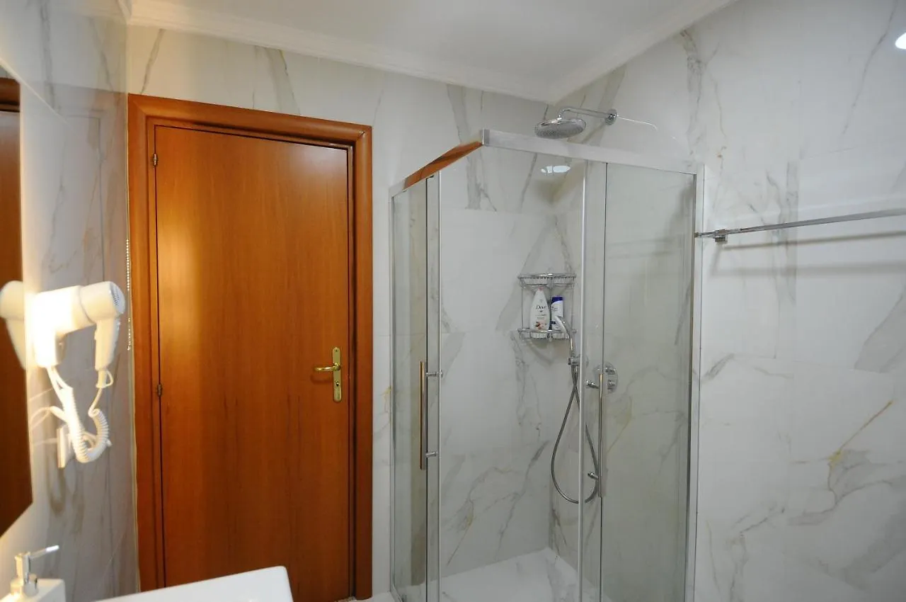 Center Tirana Apartment 0*,  Албания